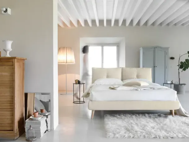 Letto imbottito So Lively di Noctis