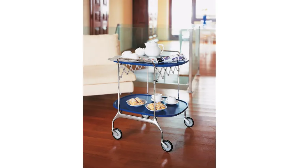 Tavolino Gastone con piani in Nylon e struttura in acciaio di Kartell