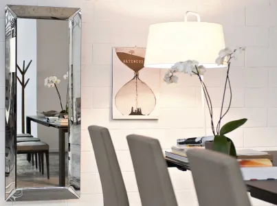 Specchio moderno da parete con cornice a specchio Pleasure di Calligaris