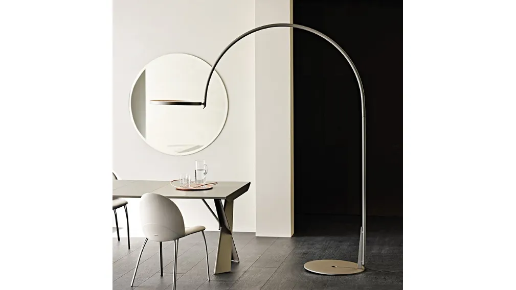 Lampada da terra Arx di Cattelan Italia