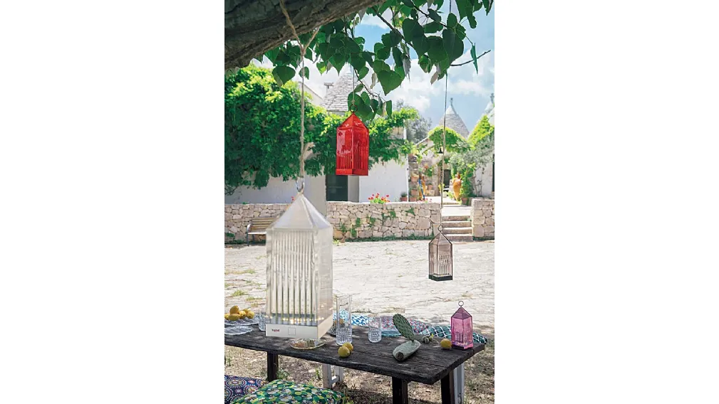 Lampada Lantern Outdoor di Kartell
