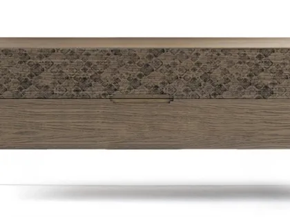 Comò Icon's 101 Damasco in legno con stampa decorativa di Devina Nais