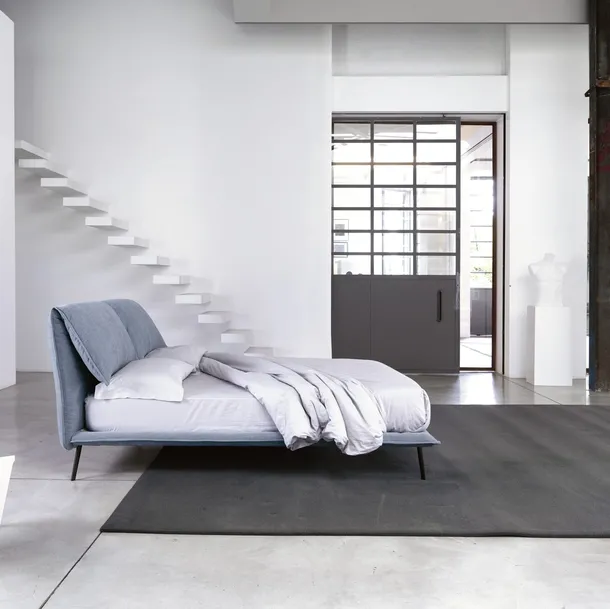 Letto in tessuto imbottito Eos di Noctis