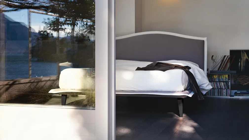 Letto con testiera arrotondata Lyle Modern di Noctis