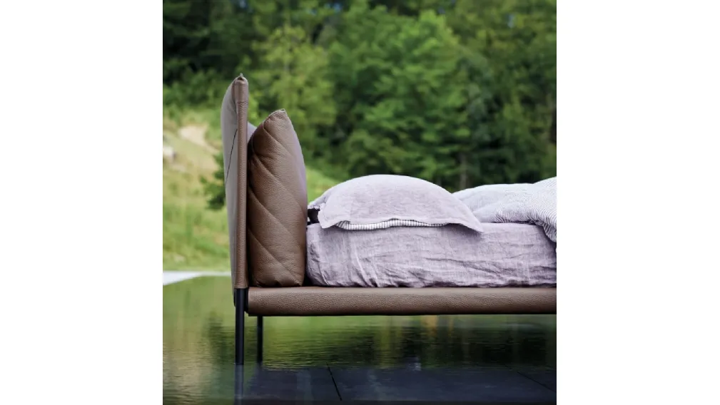 Letto in pelle Nebbia di Alto