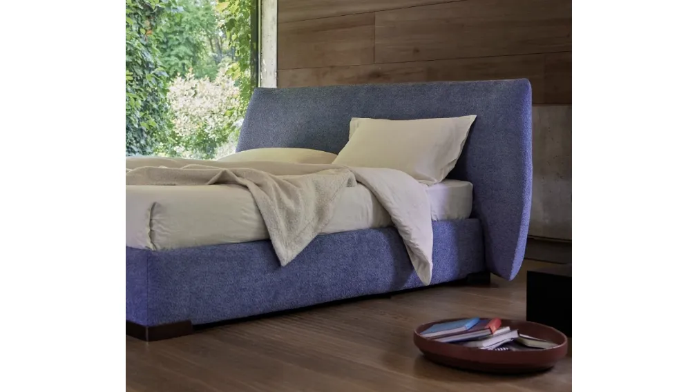 Letto in tesuto imbottito Vesuvio di Alto