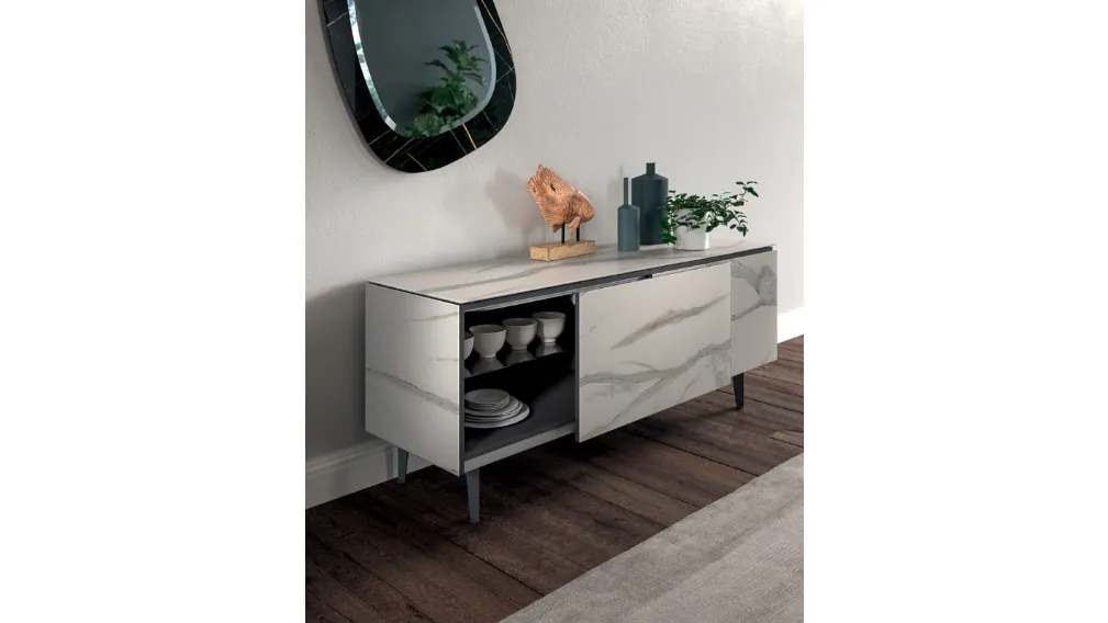 Madia moderna Plana in marble glass Onice lucido di Ozzio