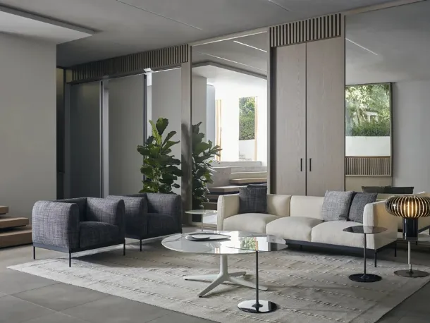 Poltrona in tessuto imbottito Asia di Kartell