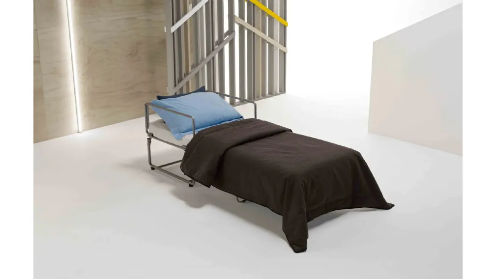 Poltrona letto Loulou di Dienne Salotti