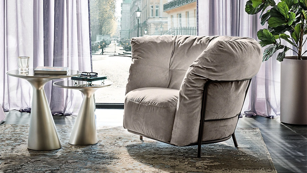 Poltroncina in tessuto Margaret di Cattelan Italia