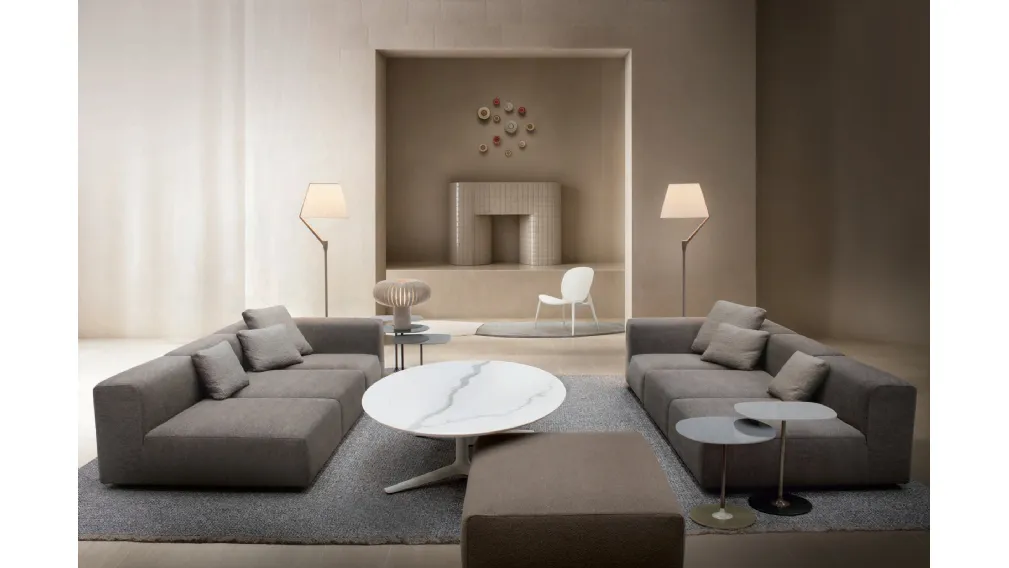 Divano lineare Plastics di Kartell