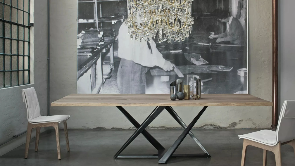 Sedia Alfa in legno massello e laccato di Bontempi