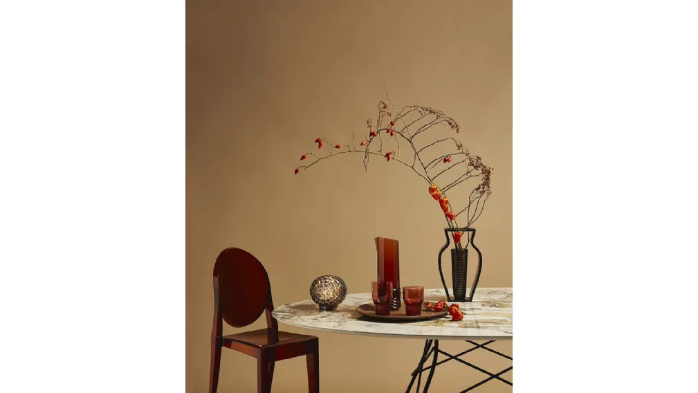 Sedia impilabile Victoria Ghost di Kartell