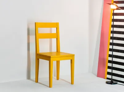 Sedia in legno colore girasole SD304 di Devina Nais 