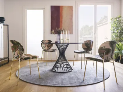 Tavolo rotondo in vetro con struttura in tubo di metallo Vortex di Calligaris