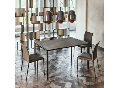 Tavolo con struttura in acciaio e piano in laminato Pedro di Cattelan Italia