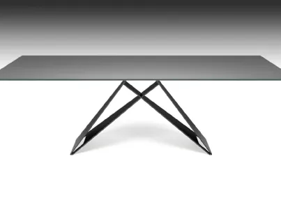 Tavolo con piano in cristallo verniciato graphite e gambe in acciaio Premier di Cattelan Italia