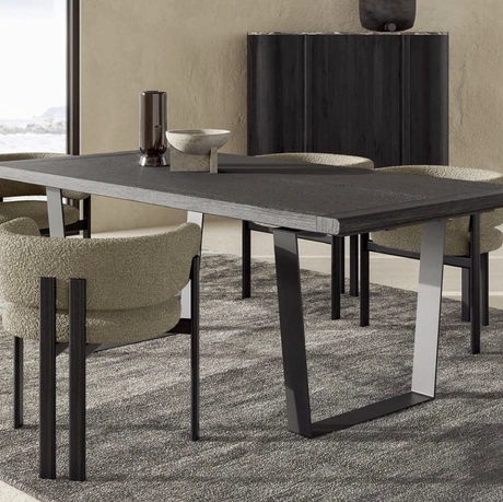 Tavolo Cocoon Allungabile in legno secolare Nero di Nature Design