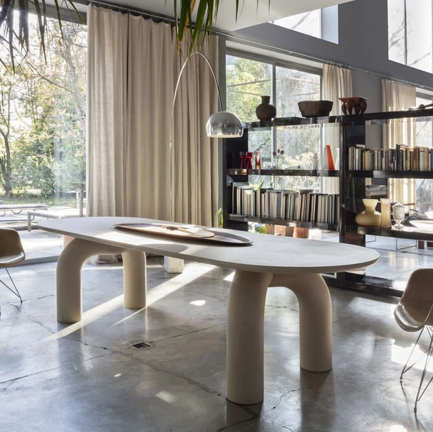 Tavolo di design Elephante di Mogg