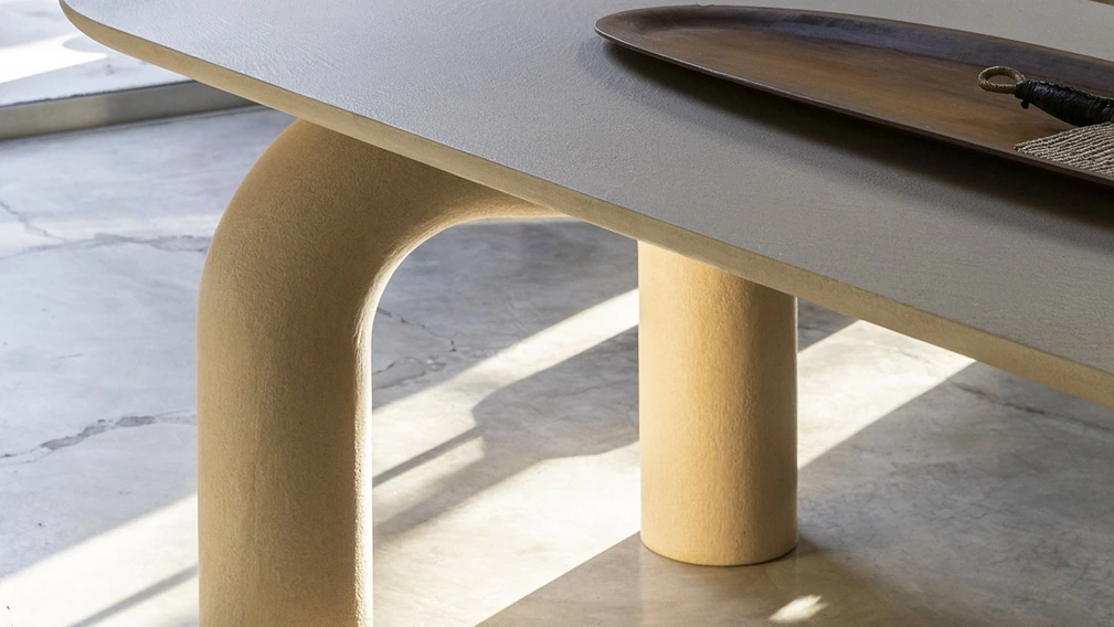 Tavolo di design Elephante di Mogg