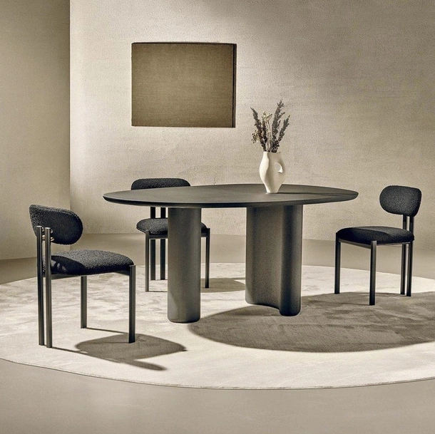 Tavolo Lymph in materico Nero di Nature Design