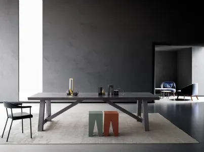 Tavolo Master in legno massello di Rovere di Devina Nais