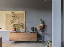 Credenza Ikebana di mogg: eleganza e funzionalità per l'arredamento della tua casa