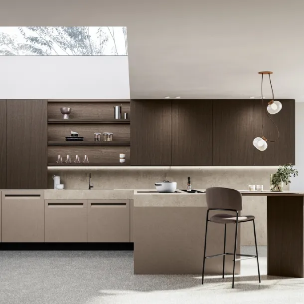 Cucina Moderna con penisola Tekna 02 in pet e noce di Arredo3