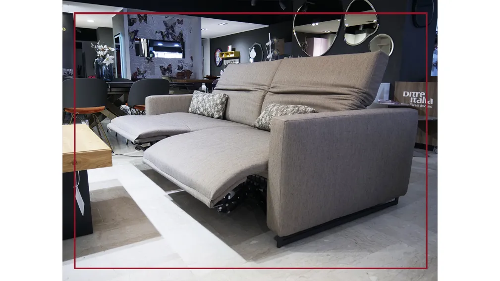 DIVANO MODELLO DUO DIENNE SALOTTI DIVANO LETTO SEDUTE RELAX EXPO OUTLET ESPOSIZIONE PREZZO BASSO SCONTI SAN GIORGIO IONICO TARANTO SALDI CASARREDO CAIAZZO