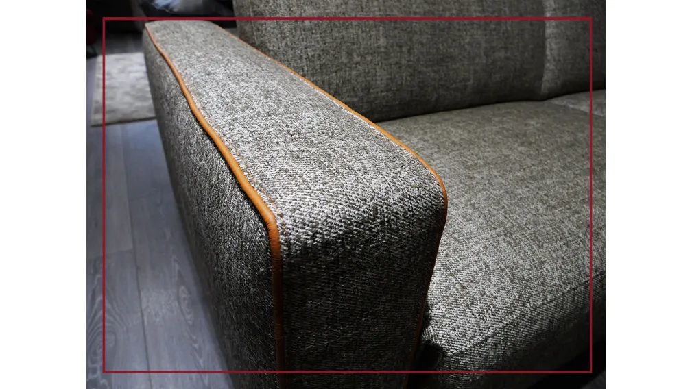 Divano con due sedute relax modello kuby di egoitaliano in tessuto a prezzi bassi black friday casarredo caiazzo saldi san giorgio ionico salotti divani outlet taranto arredamento interni salottificio made in italy
