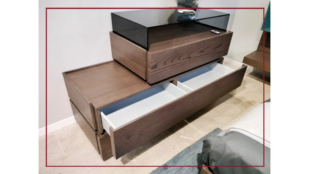 QUADRA E CUBO Un design senza tempo per un letto capace di armonizzarsi con ogni spazio, ambiente e stile di vita.