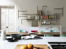 La libreria Antologia Modulo B di Mogg: perfetta per arredare la tua casa con stile ed eleganza