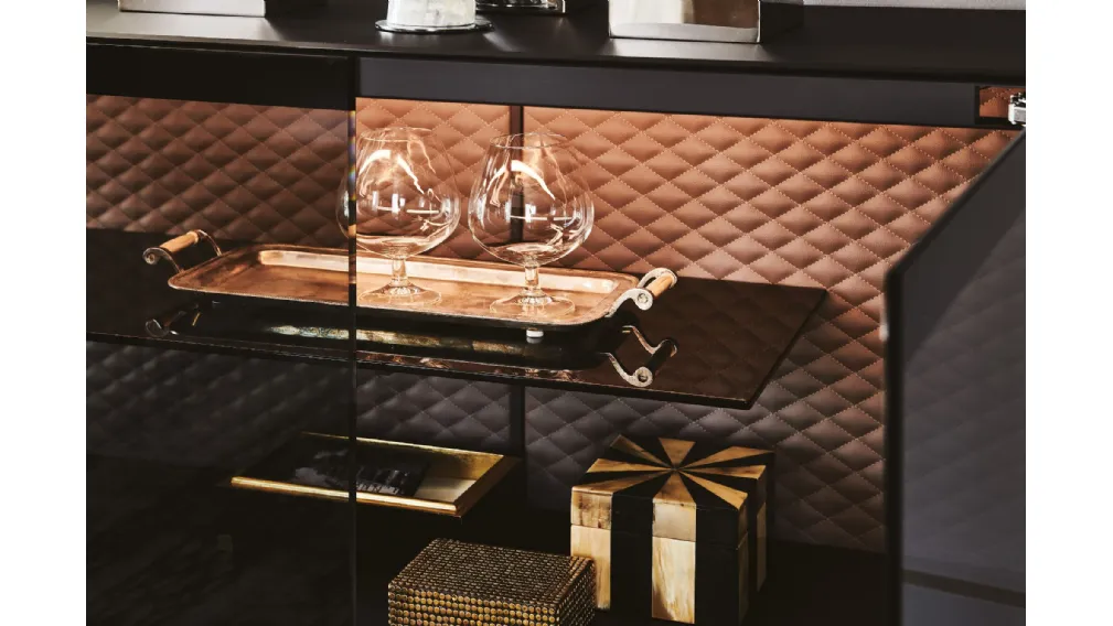 BOUTIQUE 