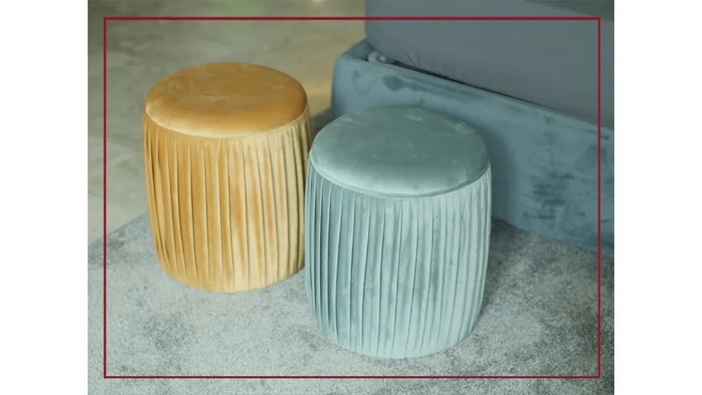 CASARREDO CAIAZZO TARANTO SAN GIORGIO IONICO PROMOZIONIN STONES POUF DIVaANI OUTLET Scopri imbottiti in metallo: scopri Pouf Cora e valorizza i tuoi locali Questa proposta di Pouf Cora di Stones in tessuto è, tra uno dei differenti modelli di Salotti mode