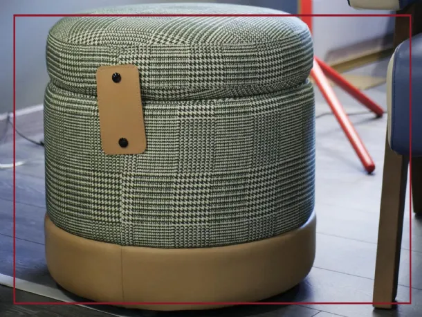 Scheda informativa del prodotto Categoria: Pouf Marca: Pouf Egoitaliano Modello: Tonder Rivestimento: Pouf tessuto Tipologia seduta: Pouf con contenitore Stile: Pouf design Lunghezza: Pouf fino a 100 cm Opzione letto: Pouf senza letto IVA inclusa – Traspo