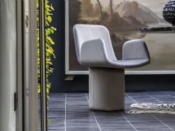 Sedia Brera con braccioli di Mogg: eleganza e comfort per l'arredamento della tua casa