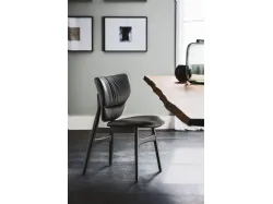 Sedia Dumbo di Cattelan: arreda la tua casa con stile ed eleganza
