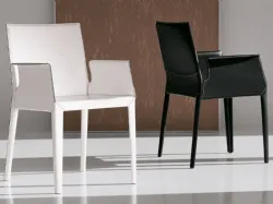 Sedia Margot con braccioli di Cattelan: eleganza e comfort per il tuo arredamento casa