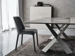 Sedia Wilma di Cattelan: perfetta combinazione di stile e comfort per il tuo arredamento casa