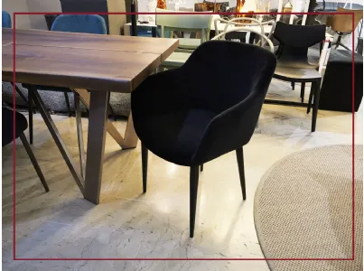 sedia cecilia poltroncina cecilia dilazzaro in velluto nero casarredo caiazzo black friday saldi promozione san giorgio ionmico outlet arredamento taranto mobili design occasioni puglia saldi estivi saldi invernali made in italy 