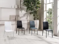 Scopri le sedie kitty stones: comfort e design per arredare la tua casa con stile