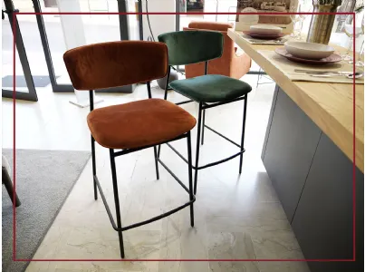 sgabelli modello fifties di calligaris sgabello connubia casarredo caiazzo saldi prezzi bassi sconti promozione san giorgio ionico outlet rredamento black friday taranto arredamento interni sedute