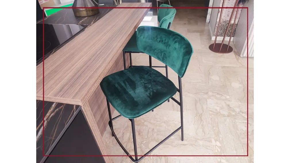 sgabelli in tessuto modello fifties calligaris verde bosco ferro metallo acciaio saldi estivi san giorgio ionico saldi invernali taranto black friday offerte outlet arredamento design arredamento moderno