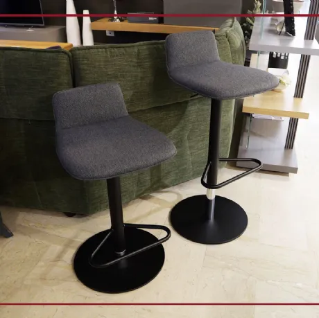 sgabelli riley soft connubia a prezzi outlet sconti casarredo caiazzo interior design arredamento black friday ike taranto san giorgio ionico outlet arredamento interni