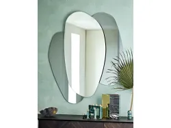 Scopri lo specchio Ulisse di Cattelan: un accessorio casa di lusso per complementi d'arredo eleganti