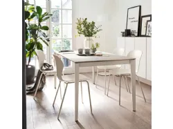 Scopri i tavoli artic connubia: l'arredamento casa dal design innovativo ed elegante