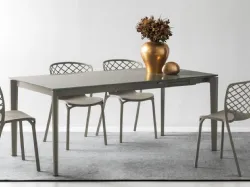 Scopri i tavoli pentagon 4 connubia: accessori casa e complementi dal design unico