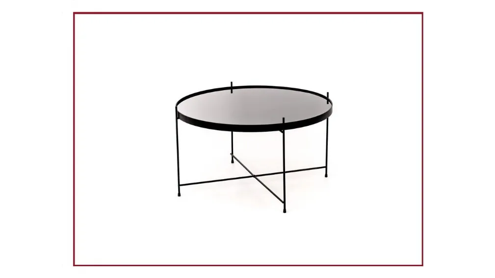 Marissa è un tavolino dal design moderno e minimale. Il piano in vetro, leggermente bordato, è sorretto da una struttura a croce in metallo. Un complemento versatile che saprà impreziosire la zona del living con stile ed eleganza.  MISURE: Lunghezza: 38 c