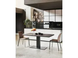 Scopri il tavolo Elvis Wood di Cattelan: eleganza e stile per l'arredamento della tua casa