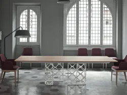 Scopri il tavolo Majesty di Bontempi: risalta l'arredamento della tua casa con eleganza e stile